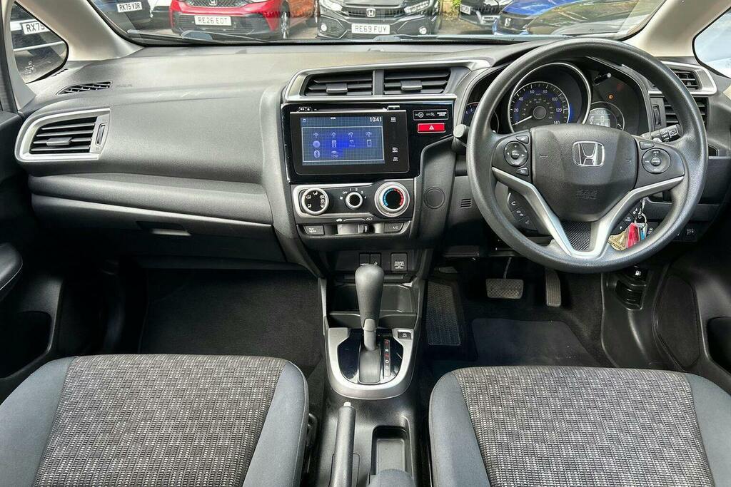 Honda Jazz 1.3 I-vtec Ex Cvt Hatchback White #11