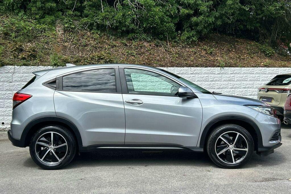 Honda Hr-V 1.5 I Vtec Se Suv Cvt Silver #2