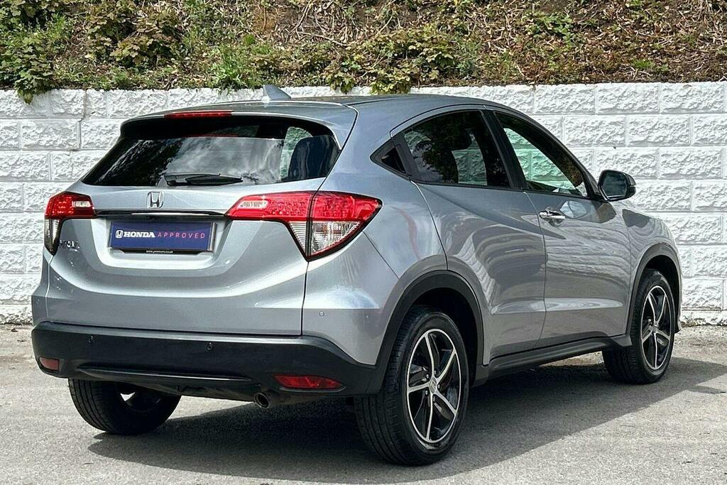 Honda Hr-V 1.5 I Vtec Se Suv Cvt Silver #3