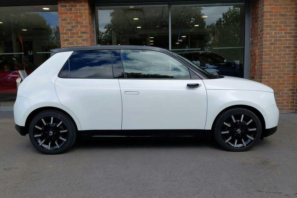 Honda E 35.5Kwh Advance Hatchback White #2