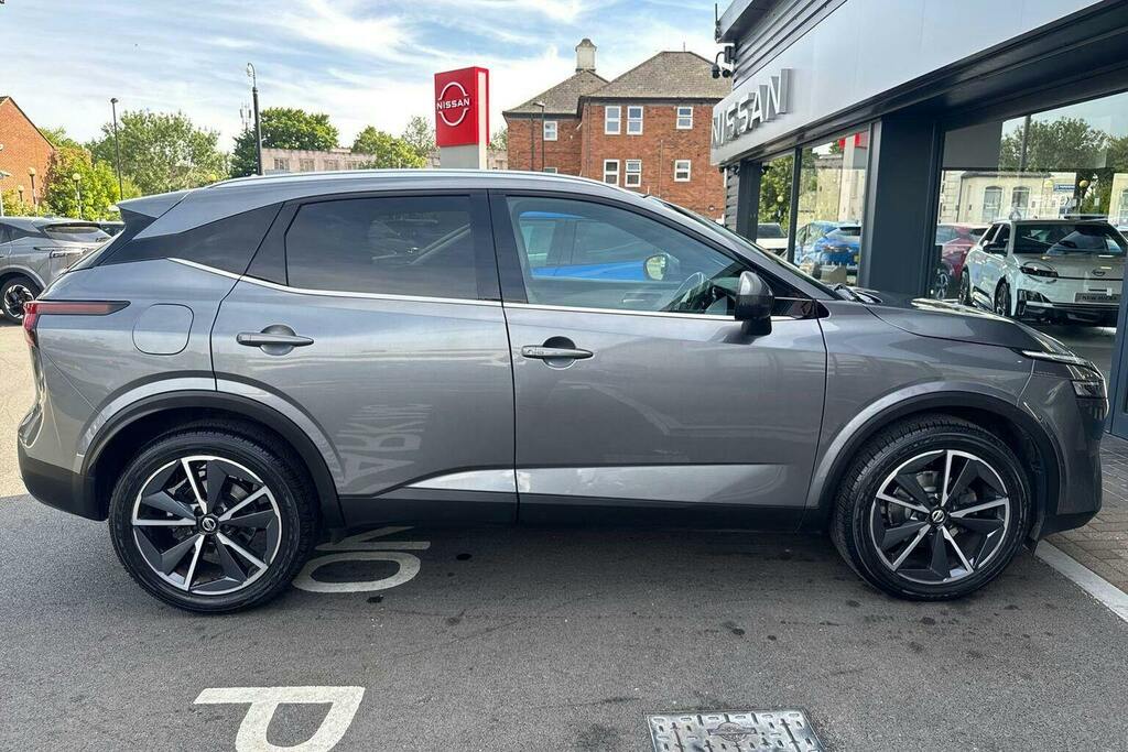 Nissan Qashqai 1.3 Dig T Mhev Tekna Suv Hybrid GF22GFK Grey #2