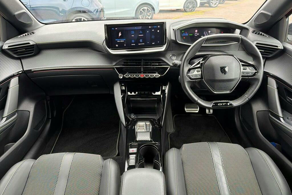 Peugeot e-208 51Kwh Gt Hatchback GV74HPF Red #3