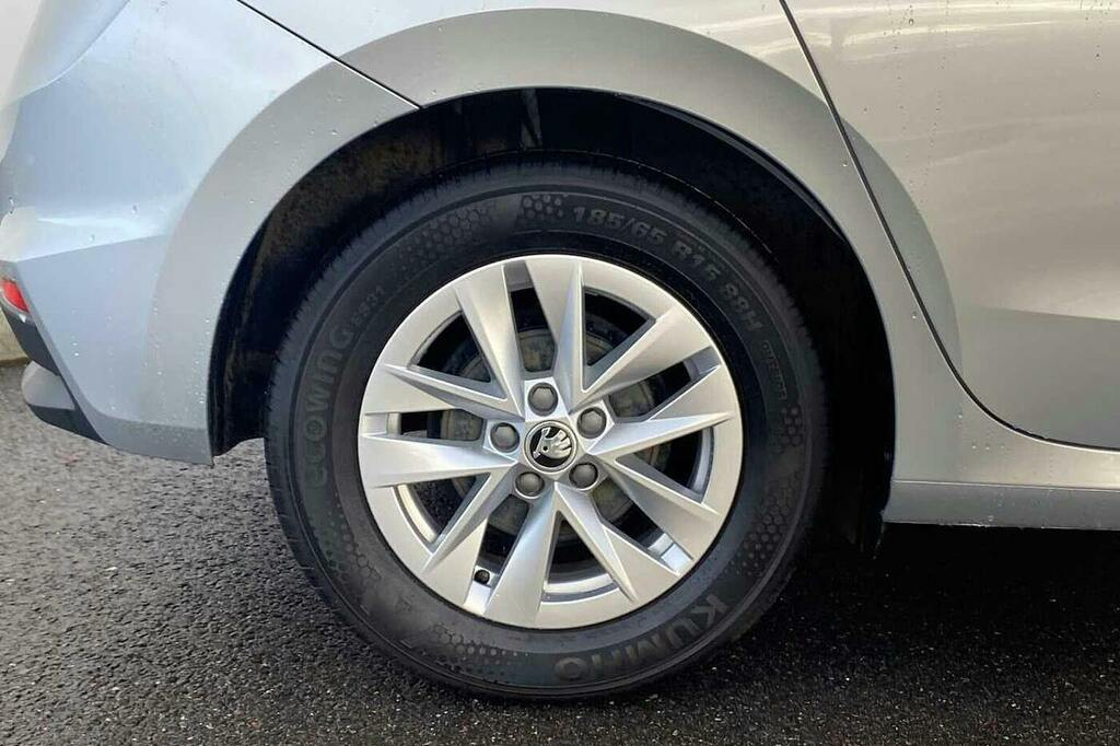 Skoda Fabia 1.0 Tsi Se Comfort Hatchback Silver #5