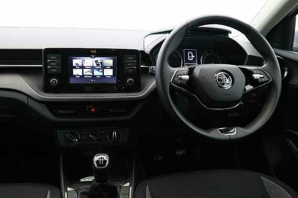 Skoda Fabia 1.0 Tsi Se Comfort Hatchback Silver #2