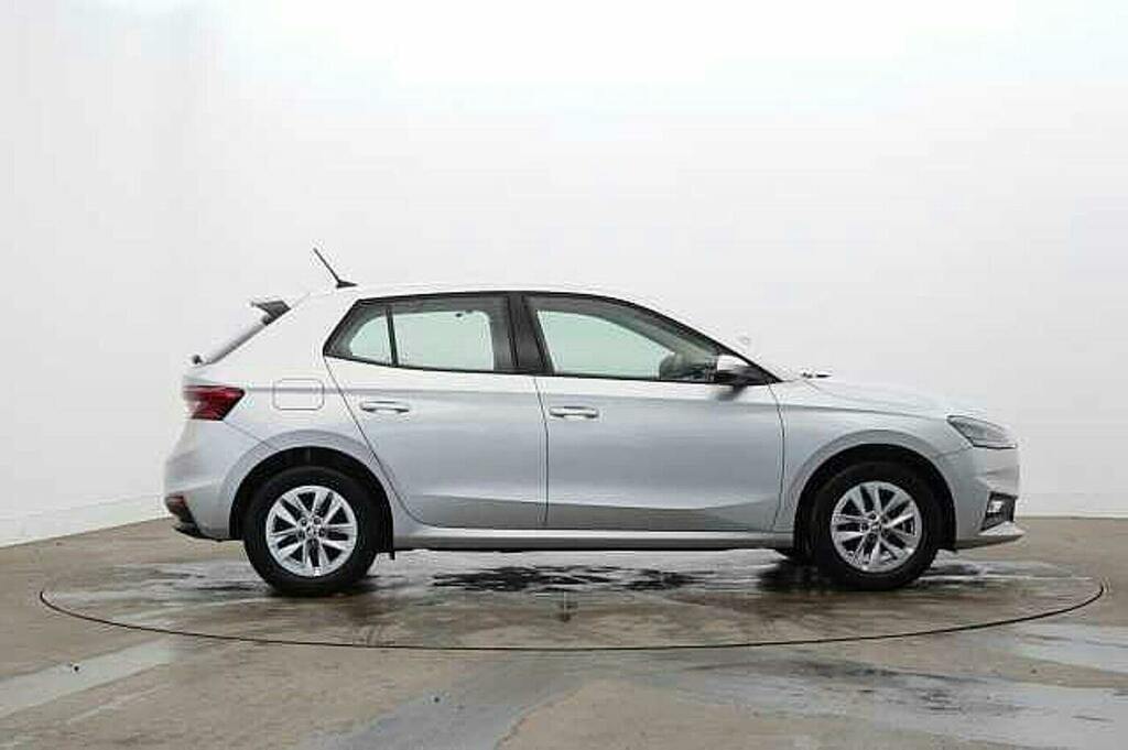 Skoda Fabia 1.0 Tsi Se Comfort Hatchback Silver #4