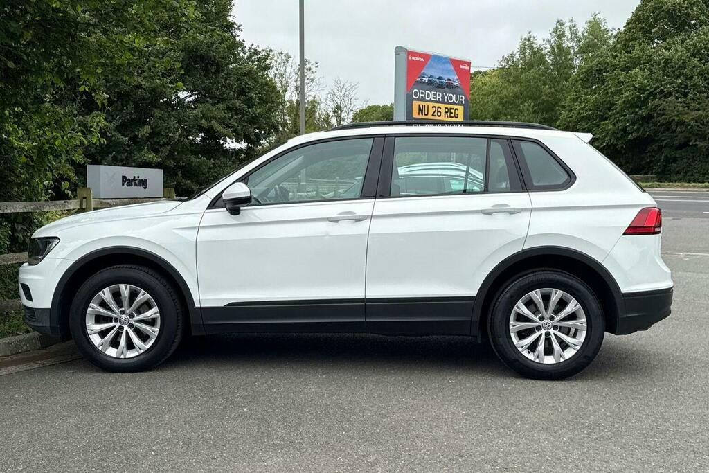Volkswagen Tiguan 2.0 Tdi Bluemotion Tech S Suv Dsg 4Moti GY17GDK White #6