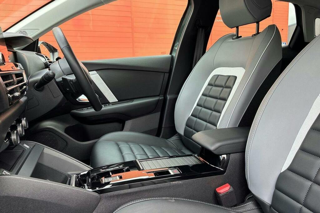 Citroen C4 1.2 Puretech 130 Plus Blue #16