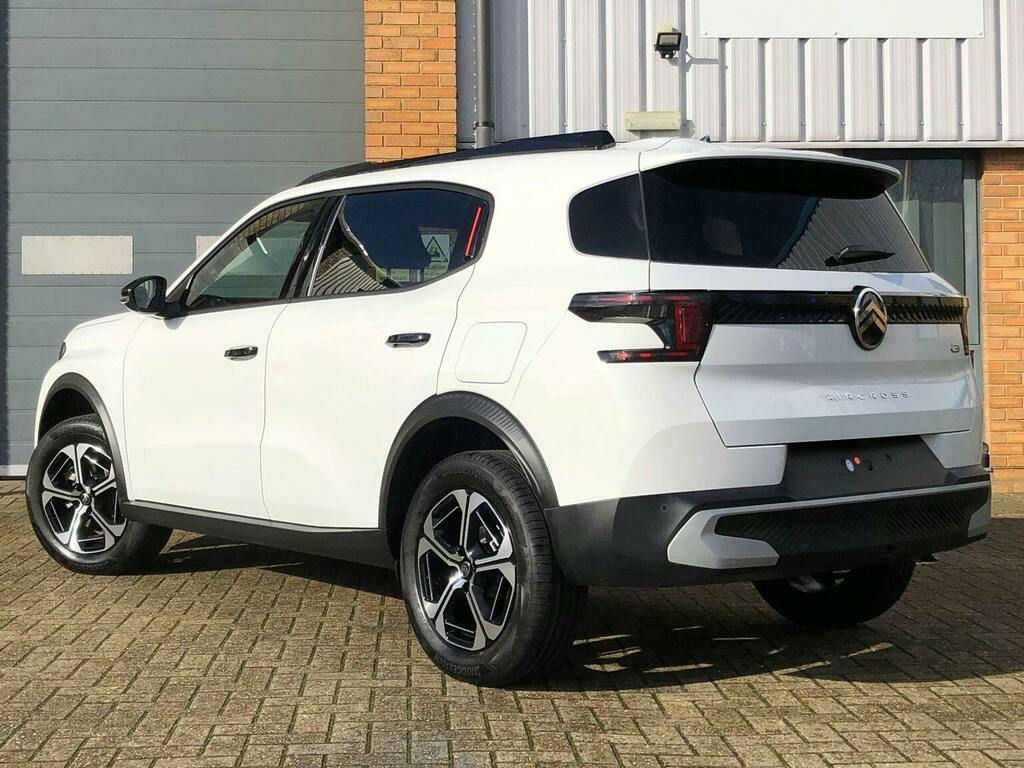 Citroen C3 Aircross 1.2 Hybrid Plus Suv Hybrid E Dsc White #2