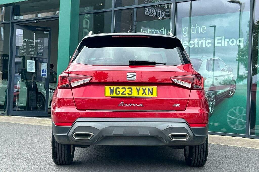 Seat Arona 1.0 Tsi Fr Suv WG23YXN Red #4