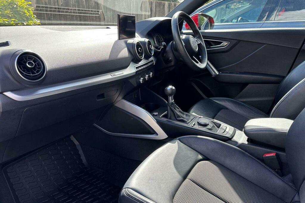 Audi Q2 Tfsi S Line White #15