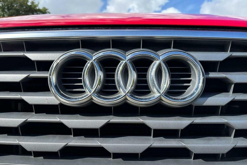 Audi Q2 Tfsi S Line White #25