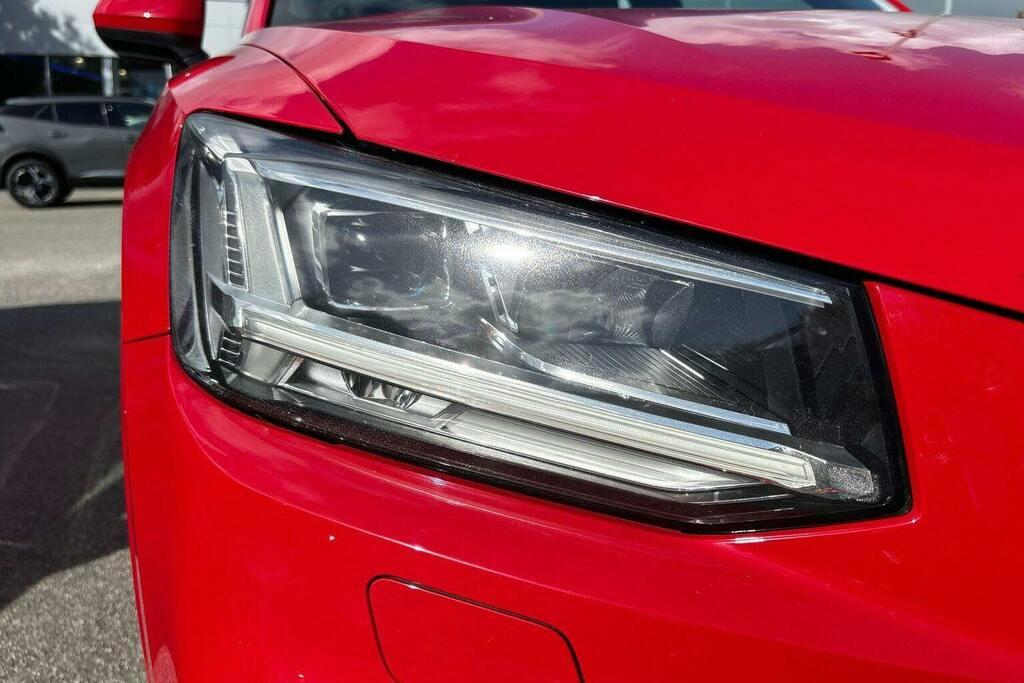 Audi Q2 Tfsi S Line White #26
