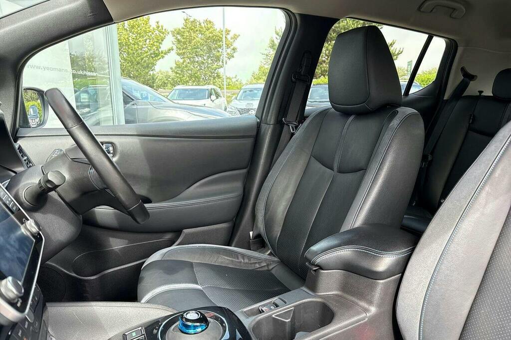 Nissan Leaf Leaf N-connecta White #16