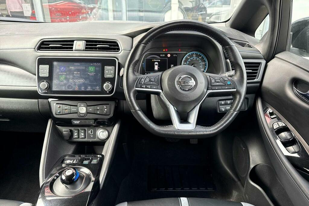 Nissan Leaf Leaf N-connecta White #12