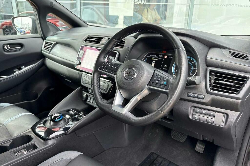 Nissan Leaf Leaf N-connecta White #10