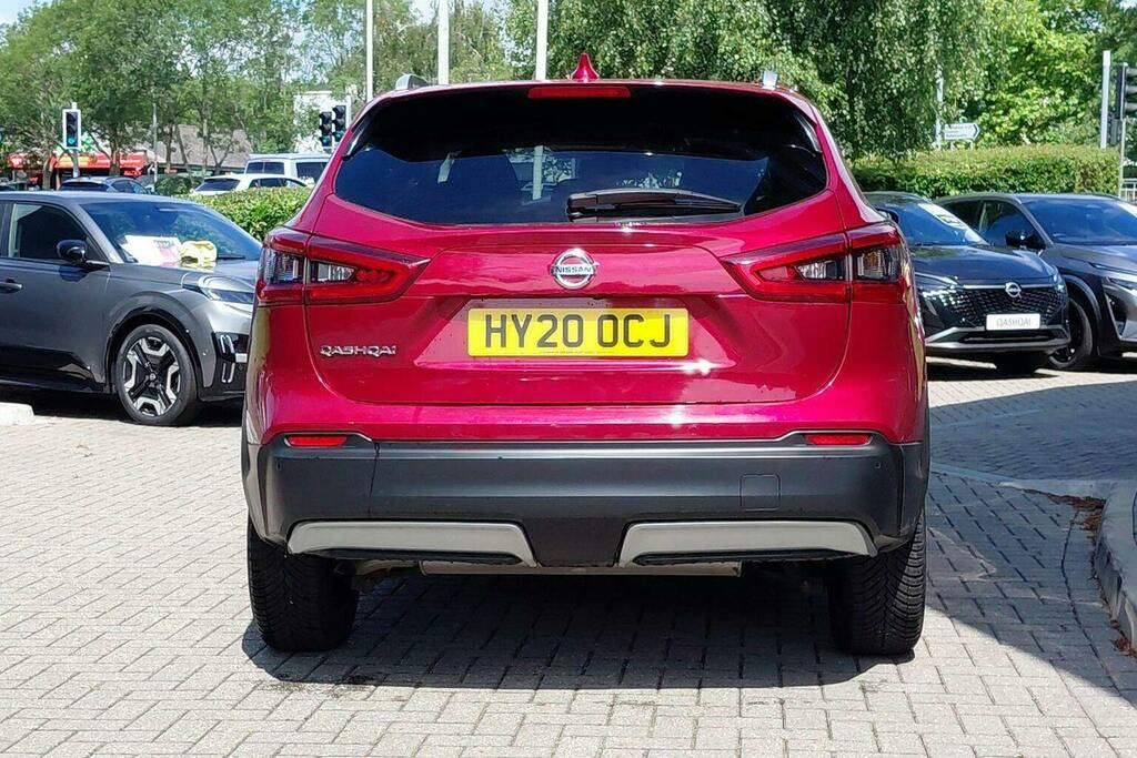 Nissan Qashqai 1.3 Dig T N Connecta Suv HY20OCJ Red #4