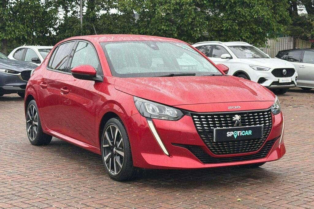 Peugeot 208 1.2 Puretech Allure Hatchback Red