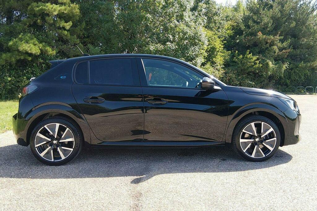 Peugeot e-208 50Kwh Gt Premium Hatchback LG22HMC Black #2