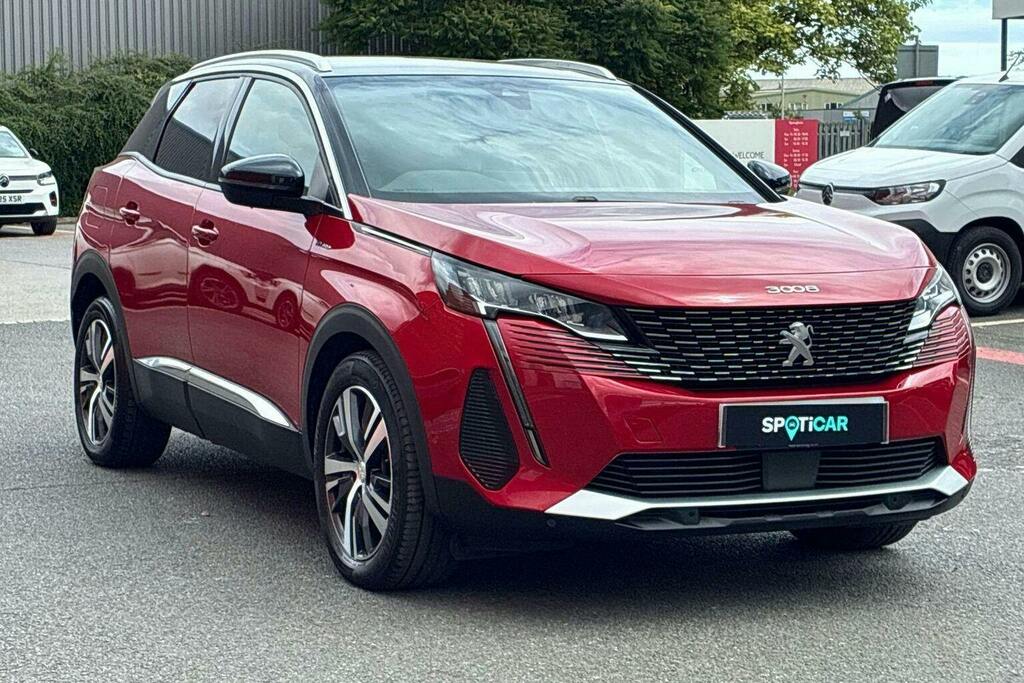 Peugeot 3008 1.6 13.2Kwh Allure Premium Plus Suv Pl Red