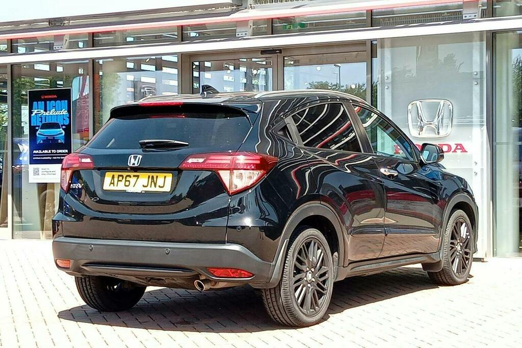 Honda Hr-V 1.5 I Vtec Ex Suv Cvt Black #3