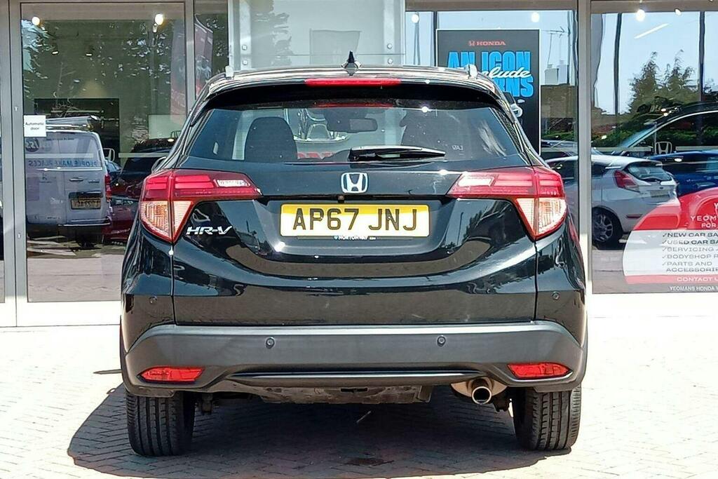Honda Hr-V 1.5 I Vtec Ex Suv Cvt Black #4