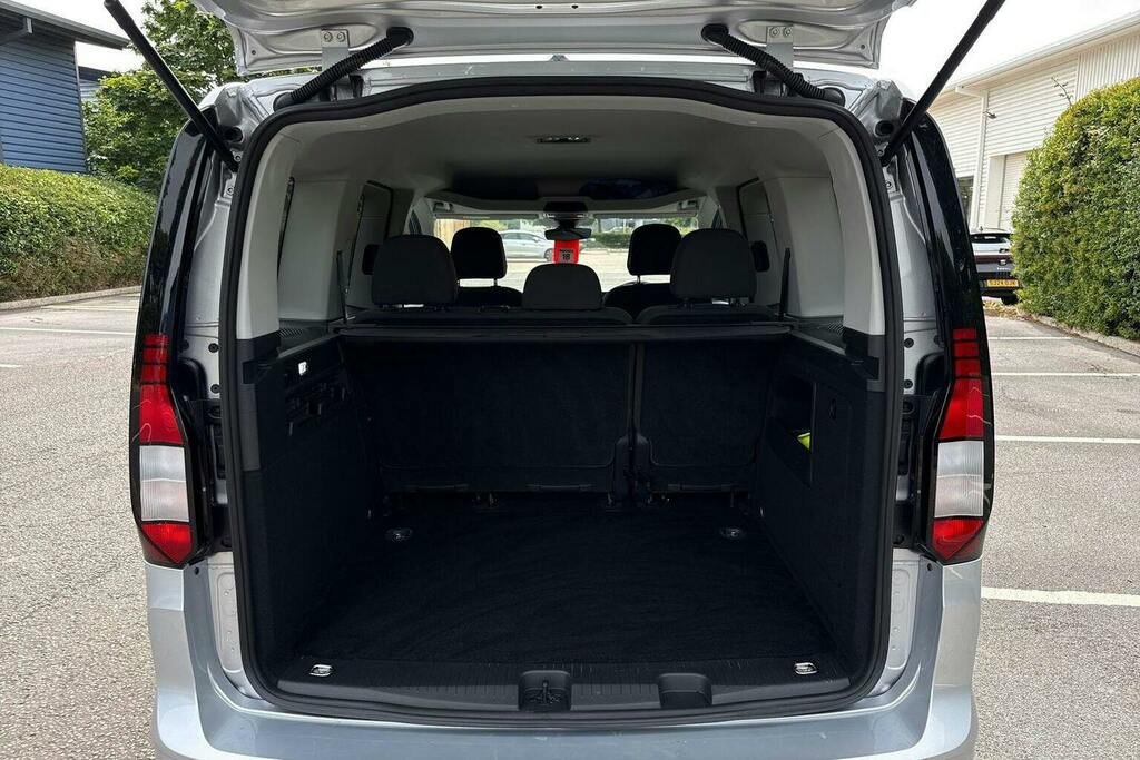 Volkswagen Caddy C20 2.0 Tdi Commerce 102 Bhp White #16