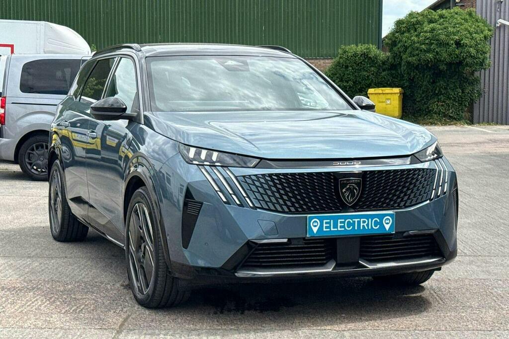 Peugeot 5008 73Kwh Gt Suv Blue