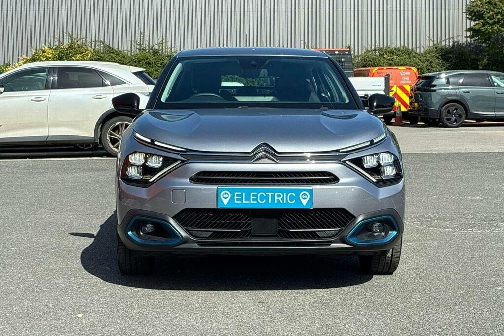 Citroen e-C4 100Kw Shine Plus 50Kwh White #8