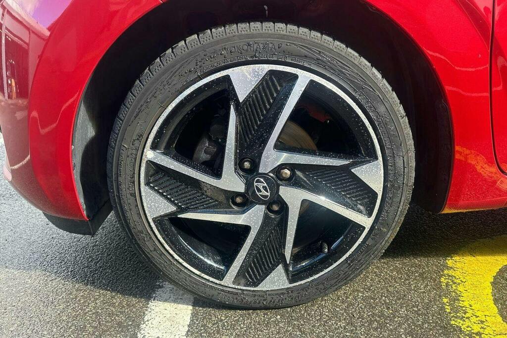 Hyundai I10 Hatchback Red #23