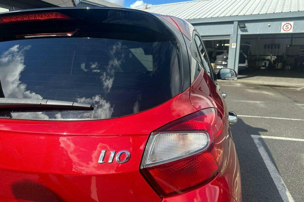 Hyundai I10 Hatchback Red #25