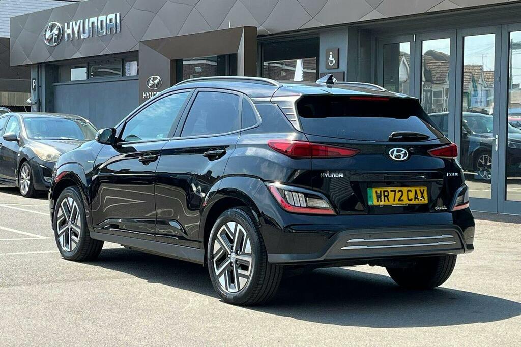 Hyundai Kona 64Kwh Ultimate Suv Black #5