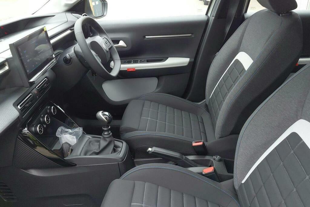 Citroen C3 1.2 Hybrid Max Hatchback Hybrid E-dsc E Black #17