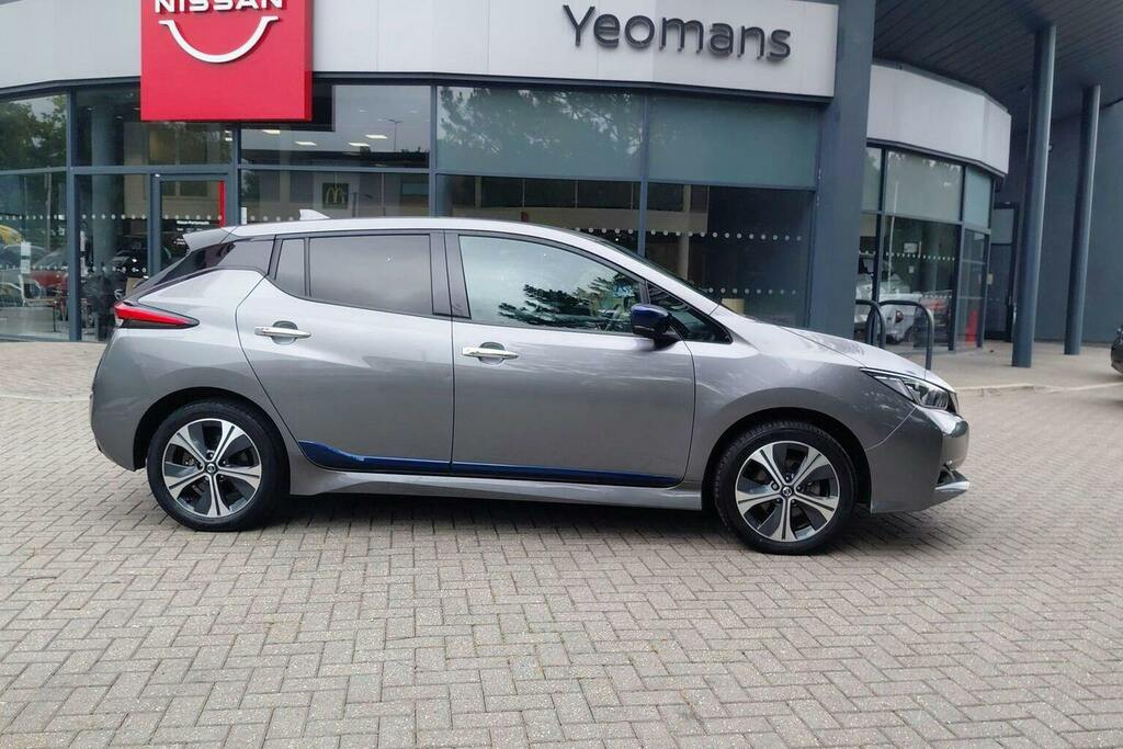 Nissan Leaf 62Kwh E Plus Tekna Hatchback HN71JUE Grey #2