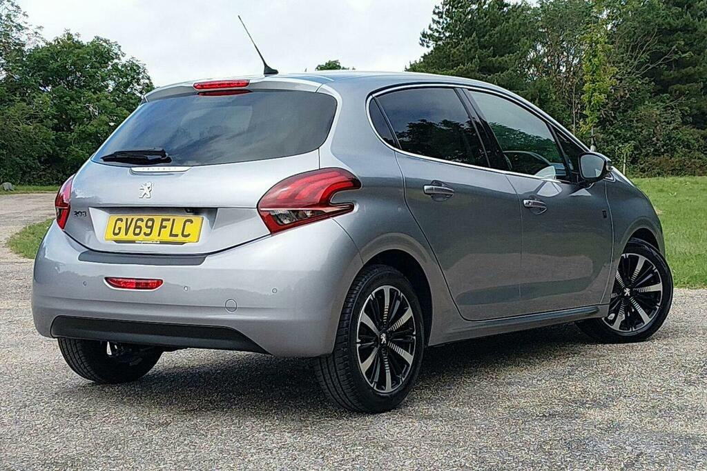 Peugeot 208 1.2 Puretech Tech Edition Hatchback Man Grey #2