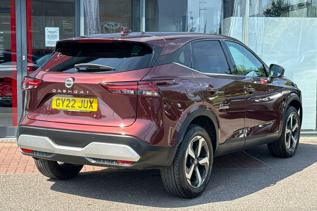 Nissan Qashqai 1.3 Dig T Mhev N Connecta Suv Hybrid Ma GY22JUX Red #3