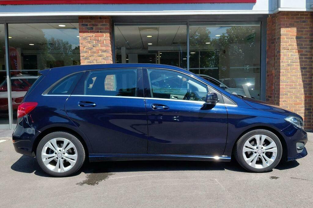 Mercedes-Benz B Class 1.6 B180 Sport Blue #2