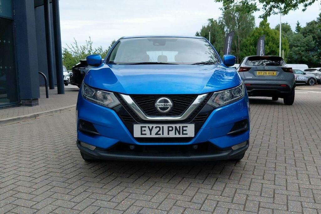 Nissan Qashqai 1.3 Dig-t Acenta Premium Black #8