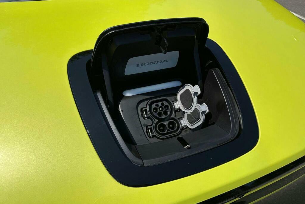 Honda E 35.5Kwh Advance 17In Alloy Yellow #29