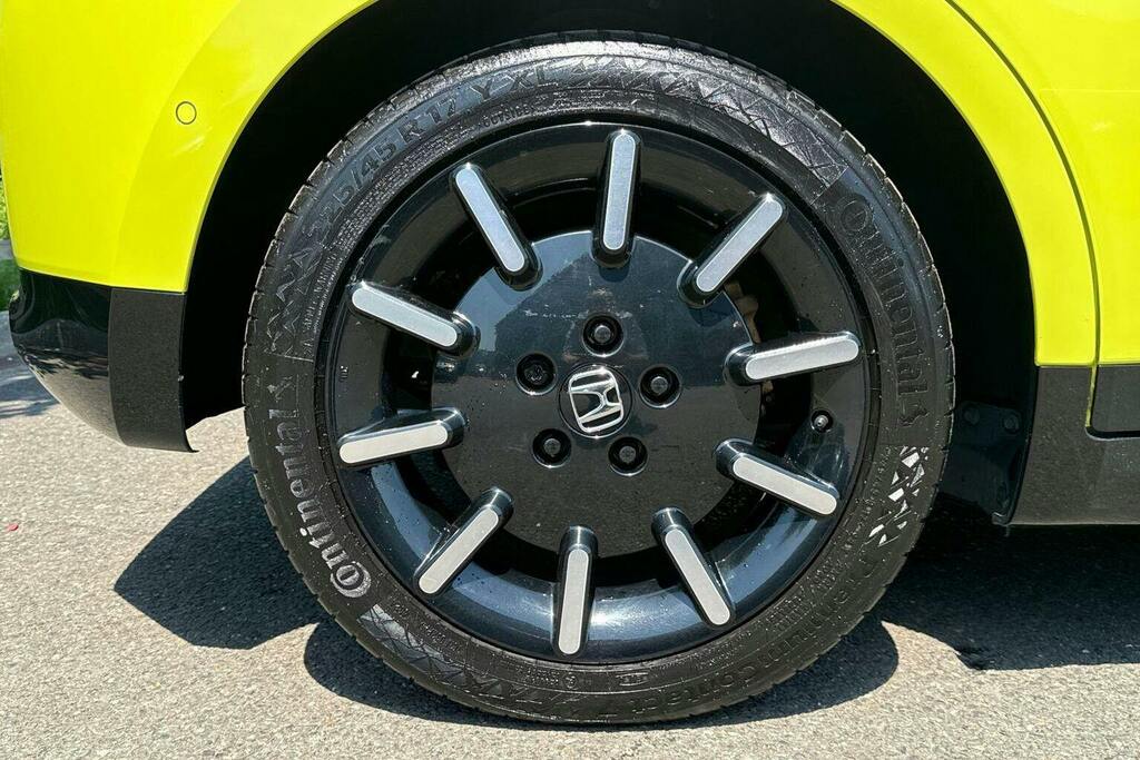Honda E 35.5Kwh Advance 17In Alloy Yellow #9