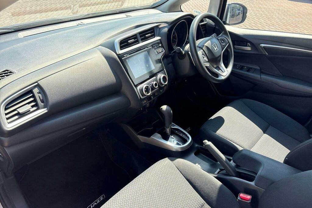 Honda Jazz I-vtec Ex Red #15