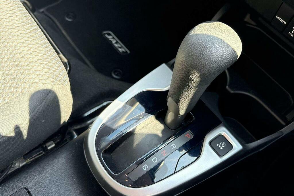 Honda Jazz I-vtec Ex Red #30