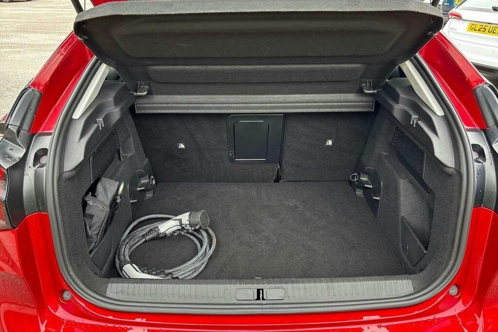 Citroen e-C4 50Kwh Shine Plus 7.4Kw Charger Grey #18