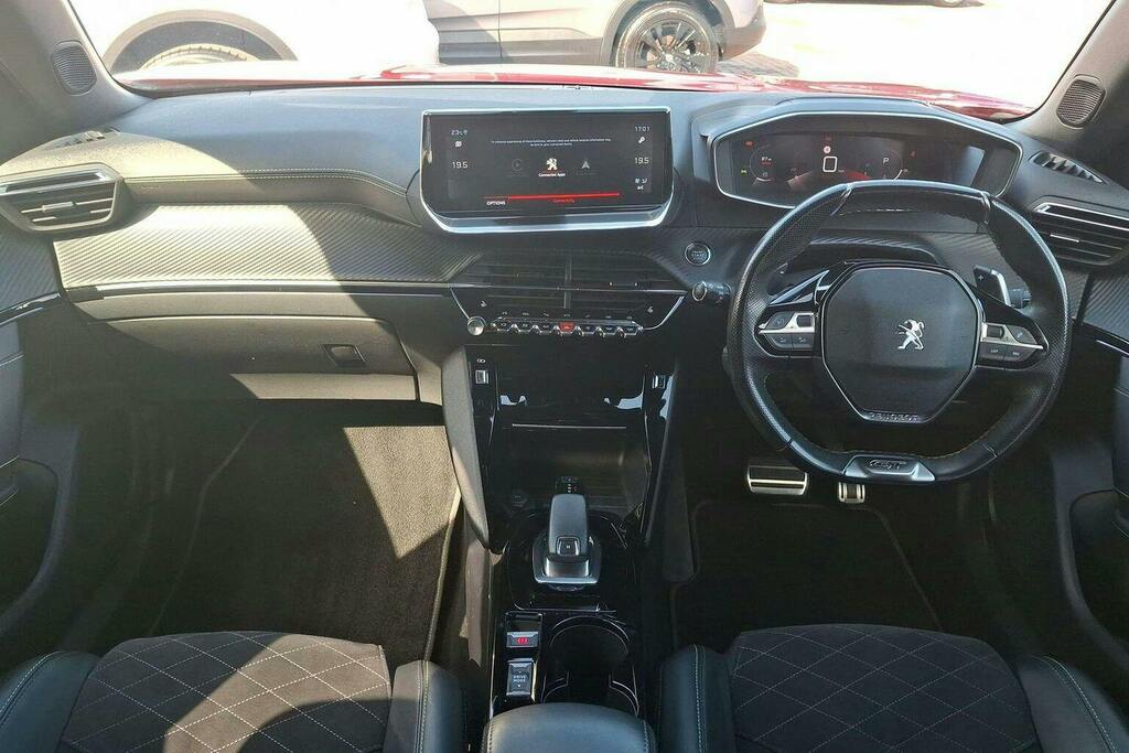 Peugeot 2008 1.2 Puretech Gt Premium Suv Eat Red #3
