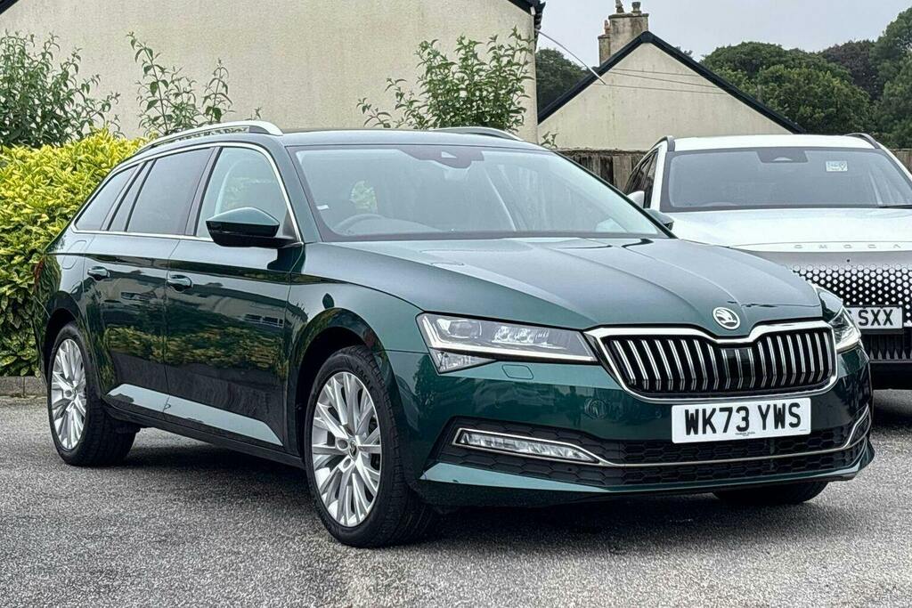 Skoda Superb 2.0 Tdi Se L Estate Dsg Green