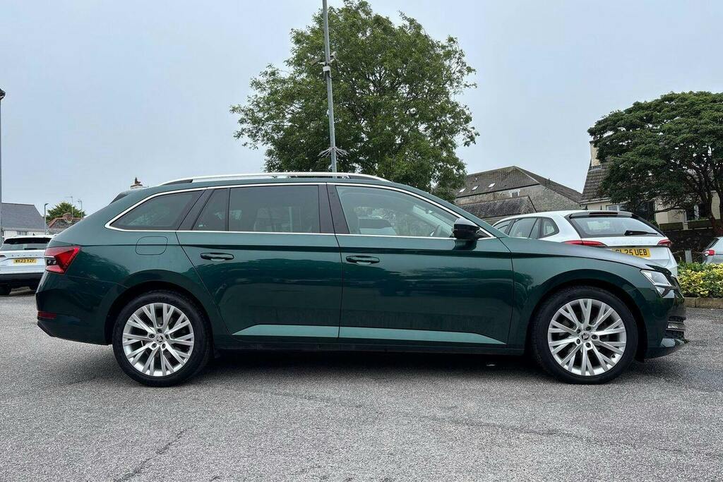 Skoda Superb 2.0 Tdi Se L Estate Dsg Green #2