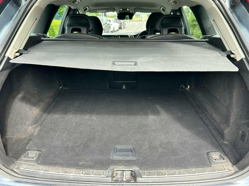 Volvo XC60 D4 Se Nav Winter Pack,leather Black #11