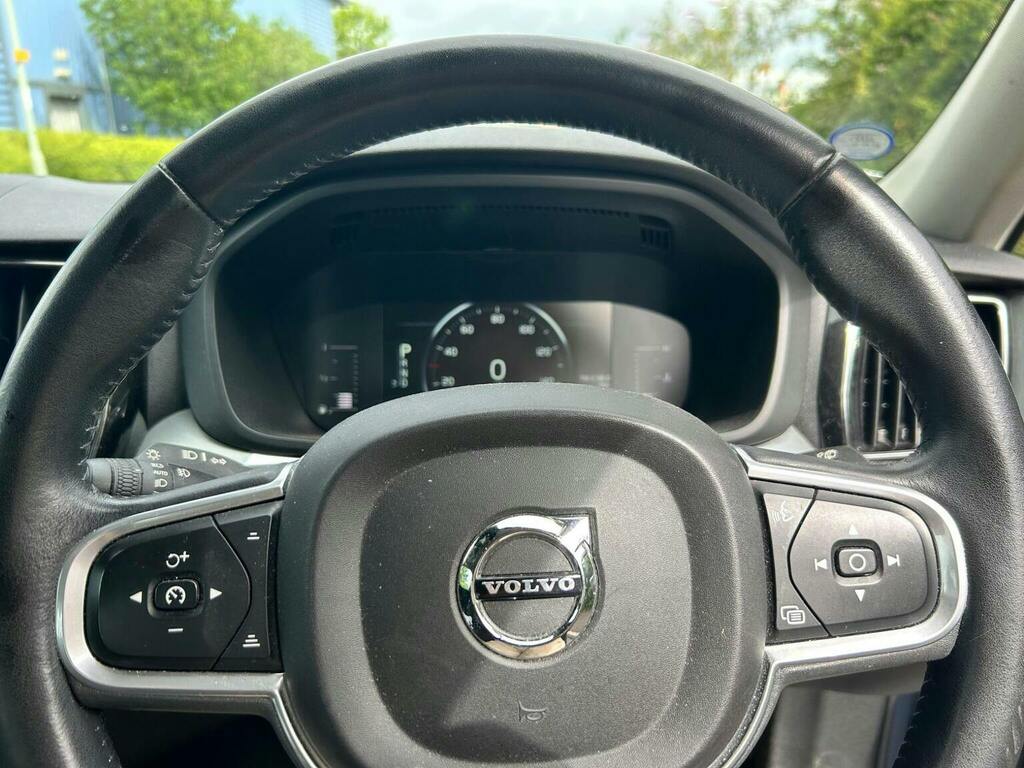 Volvo XC60 D4 Se Nav Winter Pack,leather Black #19