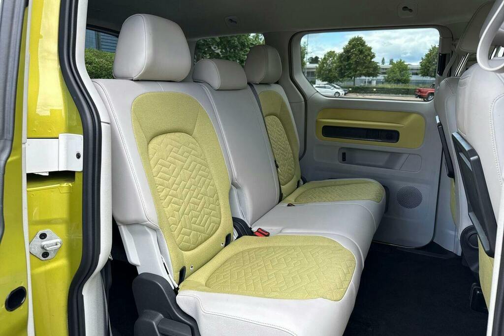 Volkswagen ID.Buzz Pro 79Kwh Commerce Panel Van 28 White #14