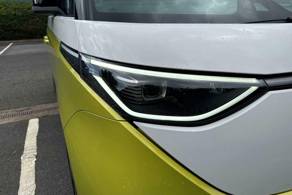Volkswagen ID.Buzz Pro 79Kwh Commerce Panel Van 28 White #35