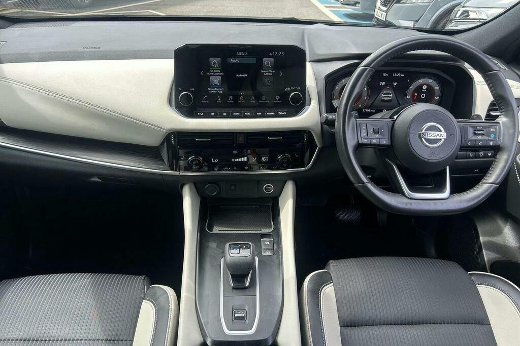 Nissan Qashqai Tekna Blue #11
